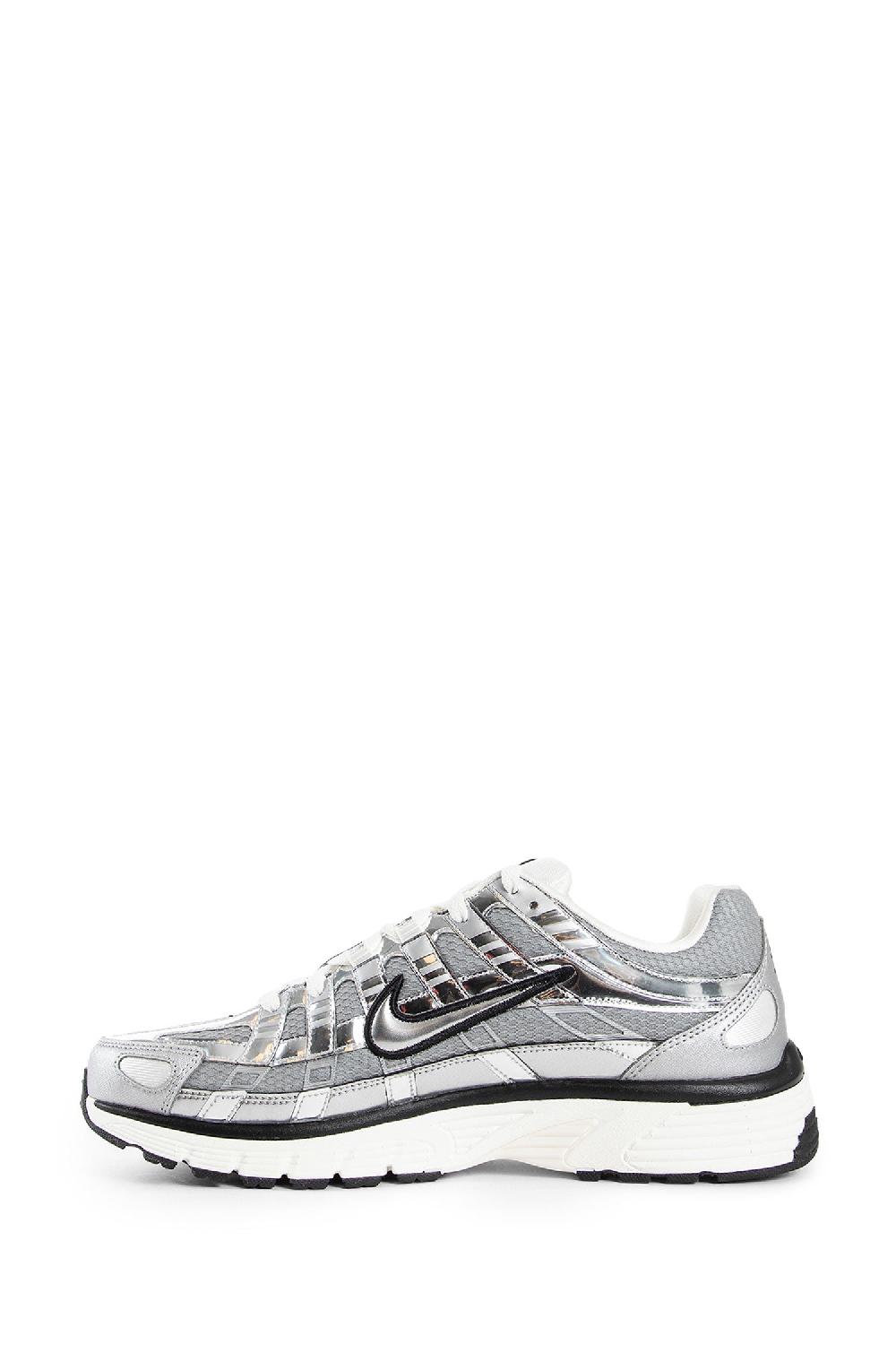 Antonioli NIKE UNISEX SILVER SNEAKERS