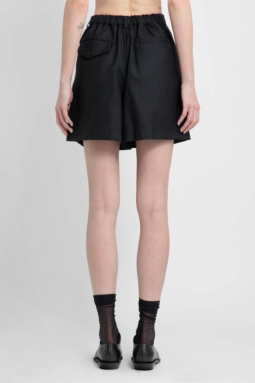 Antonioli NOIR KEI NINOMIYA WOMAN BLACK SHORTS