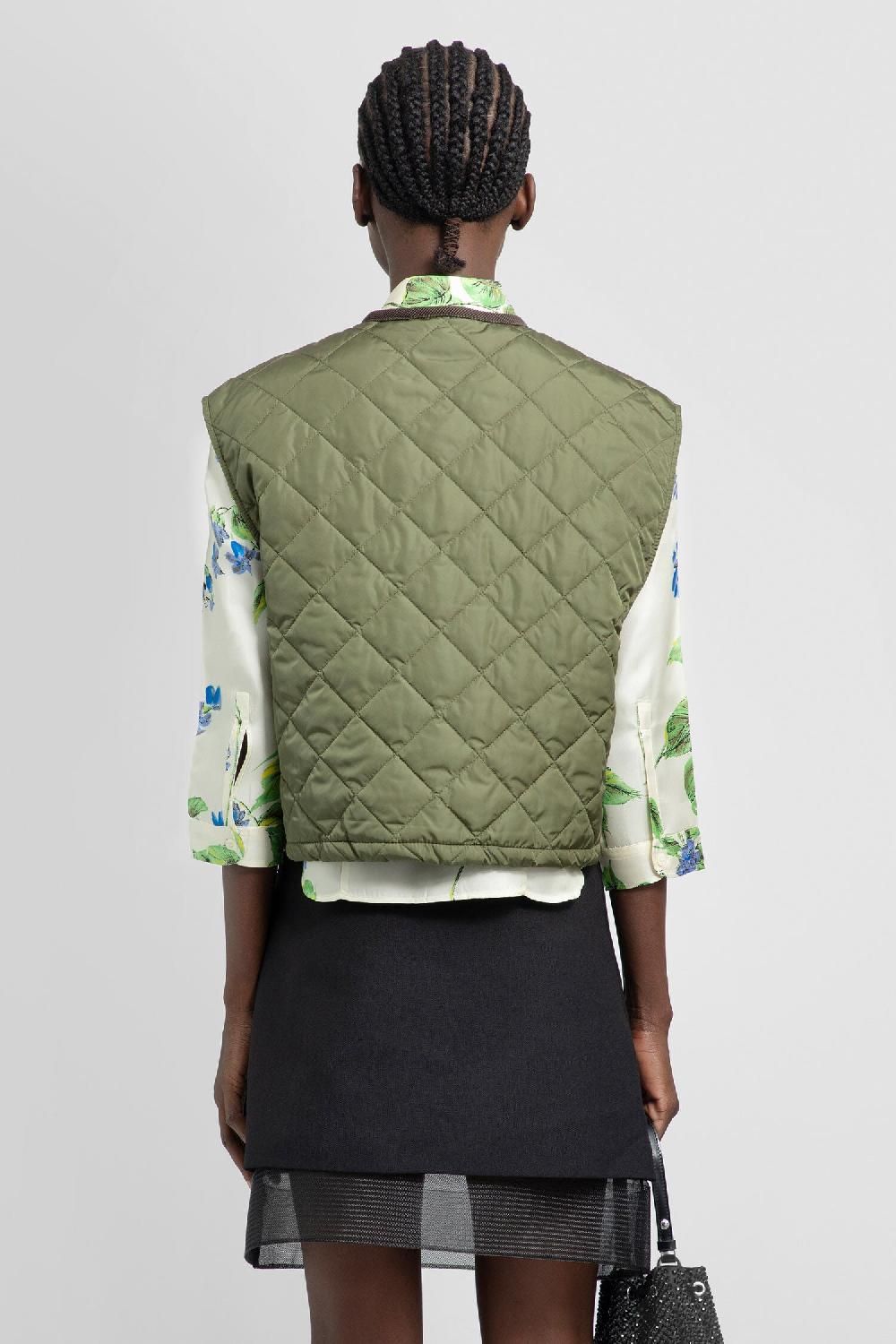 Antonioli PRADA WOMAN GREEN VESTS