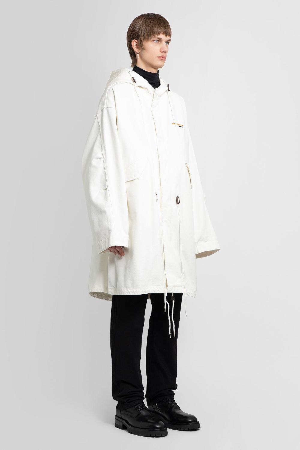 Antonioli RAF SIMONS MAN WHITE COATS