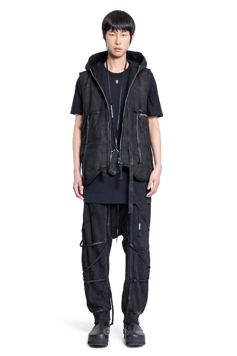 Antonioli BORIS BIDJAN SABERI 11 MAN BLACK T-SHIRTS & TANK TOPS