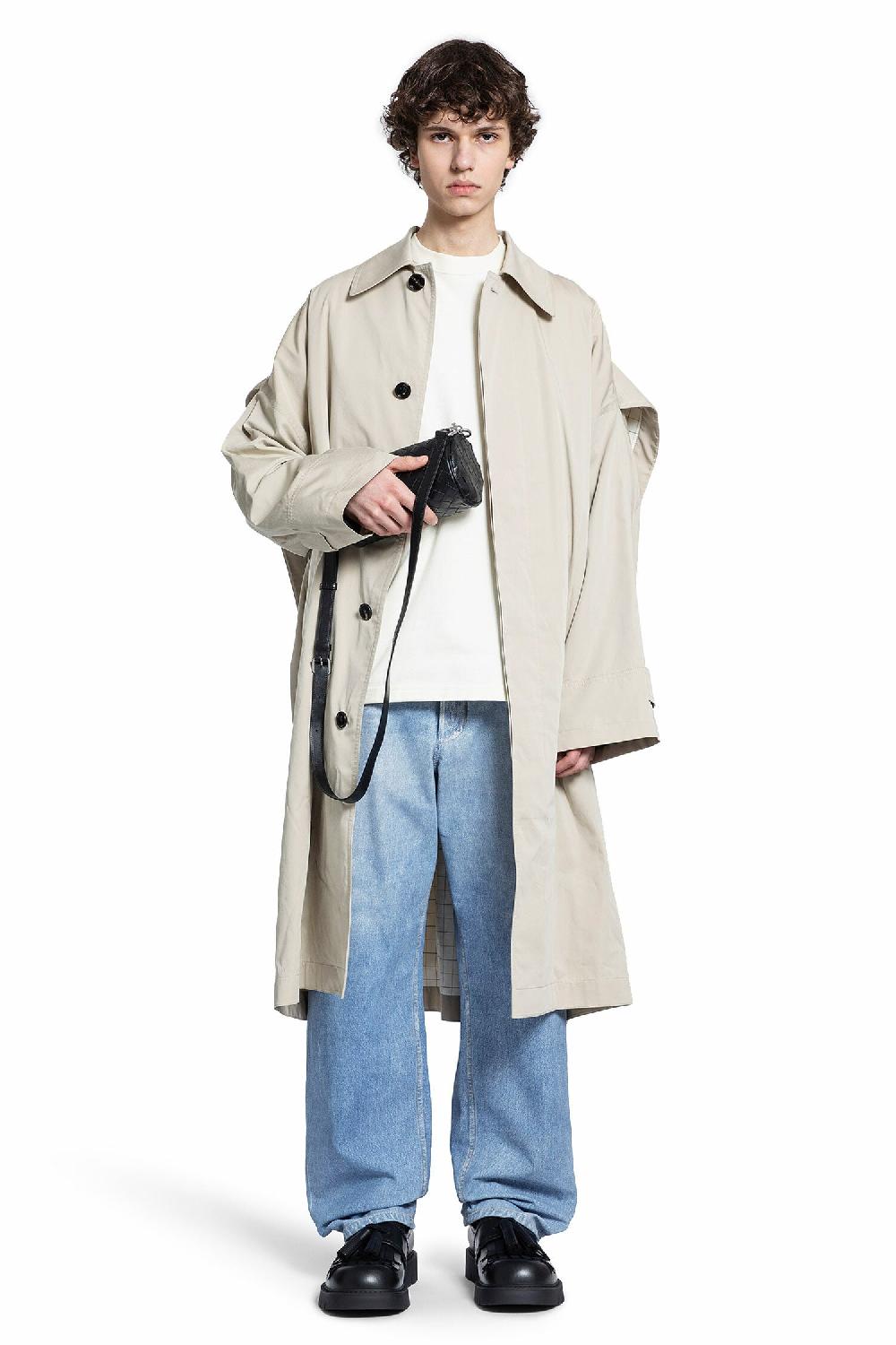 Antonioli BOTTEGA VENETA MAN OFF-WHITE T-SHIRTS & TANK TOPS