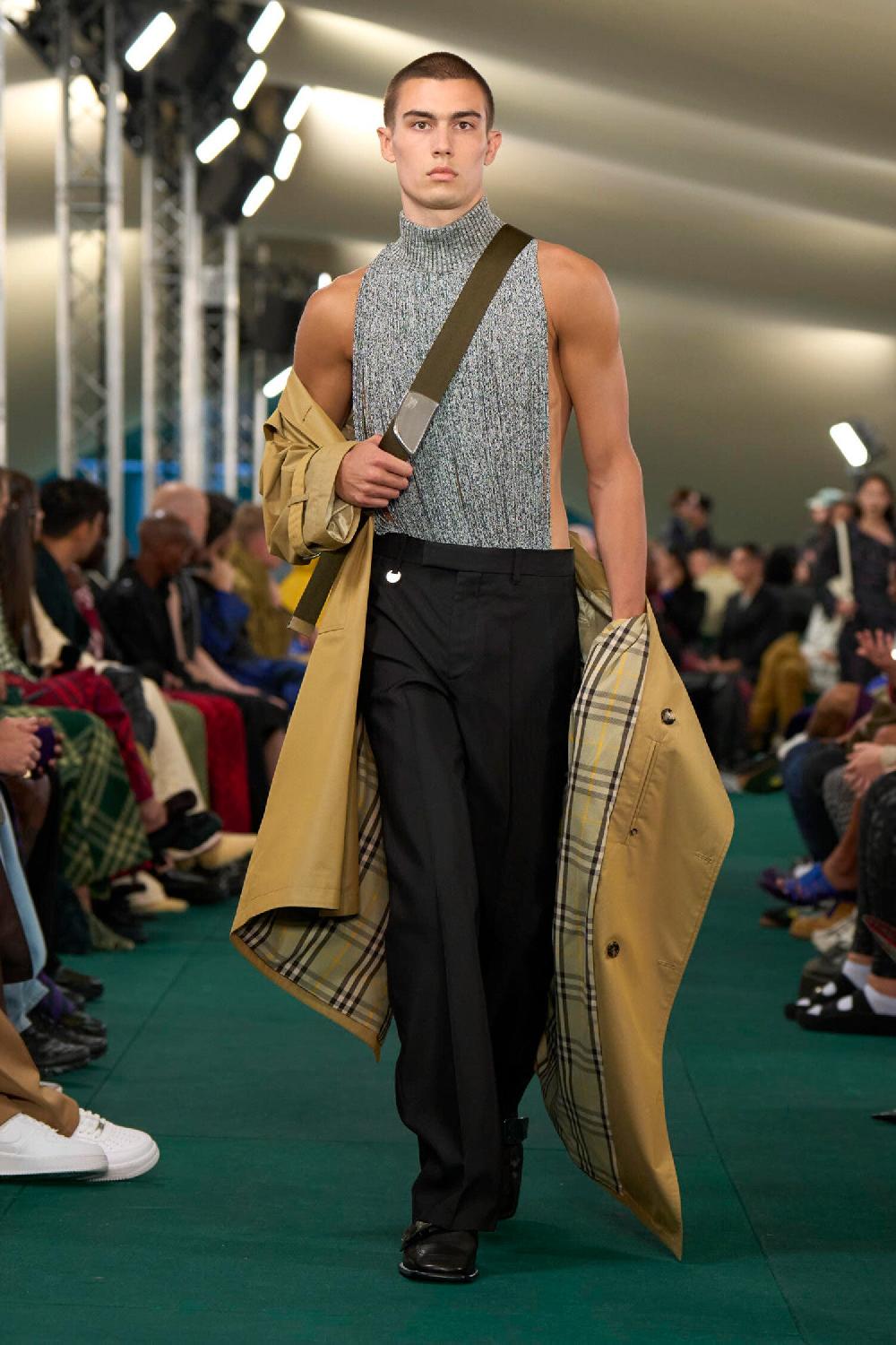 Antonioli BURBERRY MAN BLACK&WHITE T-SHIRTS & TANK TOPS