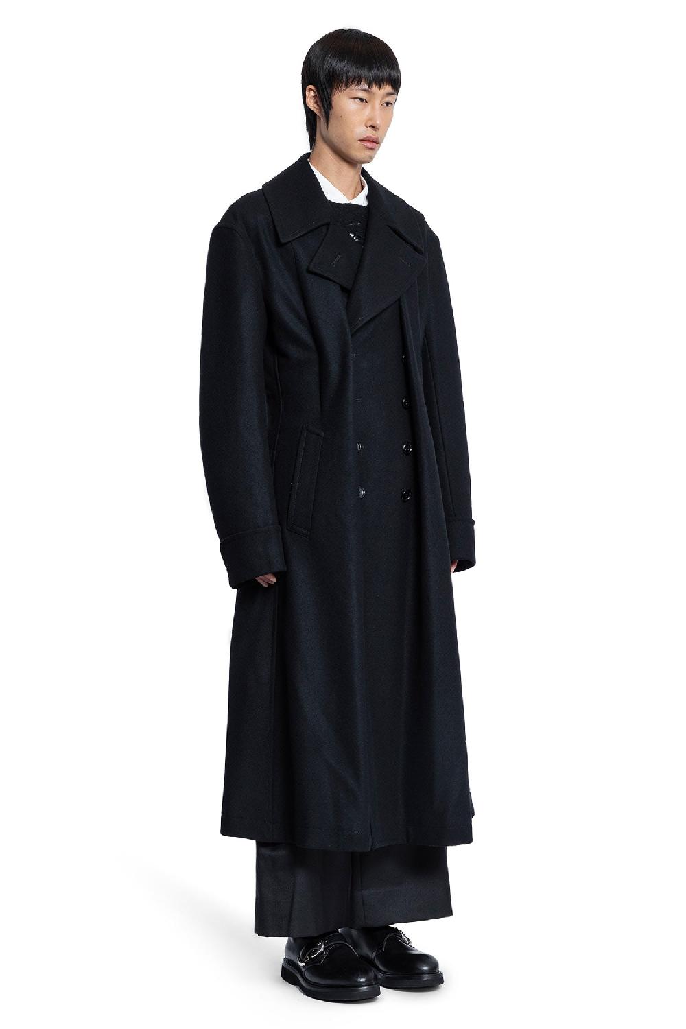 Antonioli COMME DES GARCONS HOMME PLUS MAN BLACK COATS