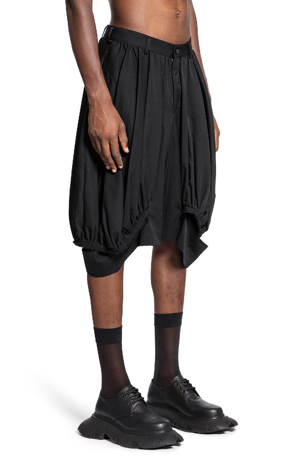 Antonioli COMME DES GARCONS HOMME PLUS MAN BLACK SHORTS & SKIRTS
