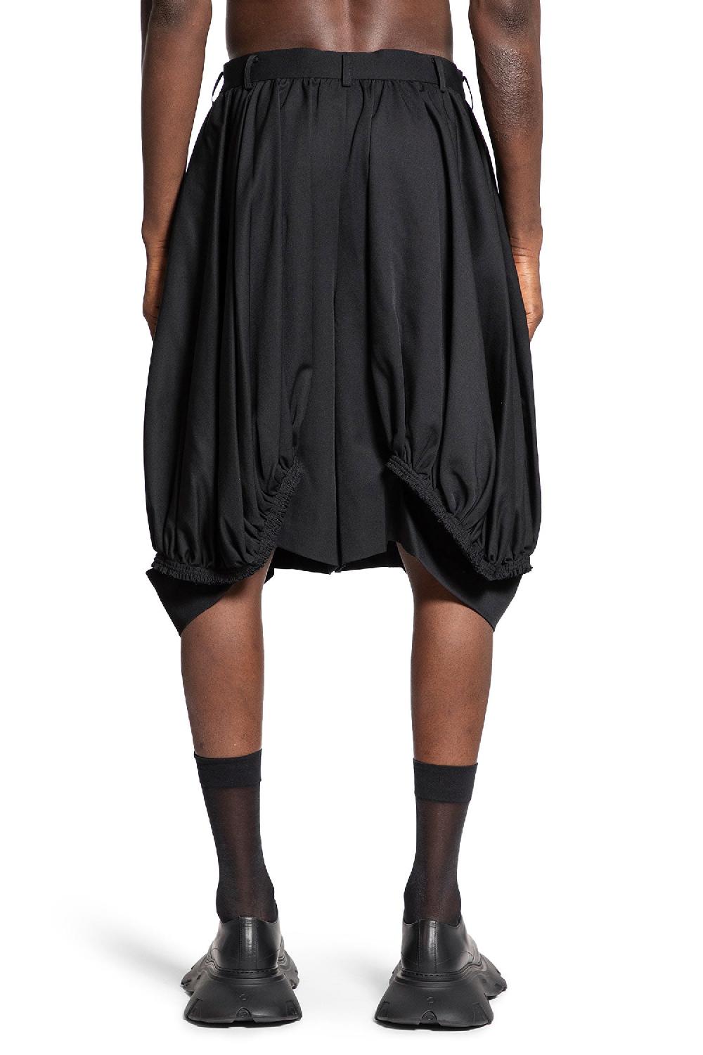 Antonioli COMME DES GARCONS HOMME PLUS MAN BLACK SHORTS & SKIRTS
