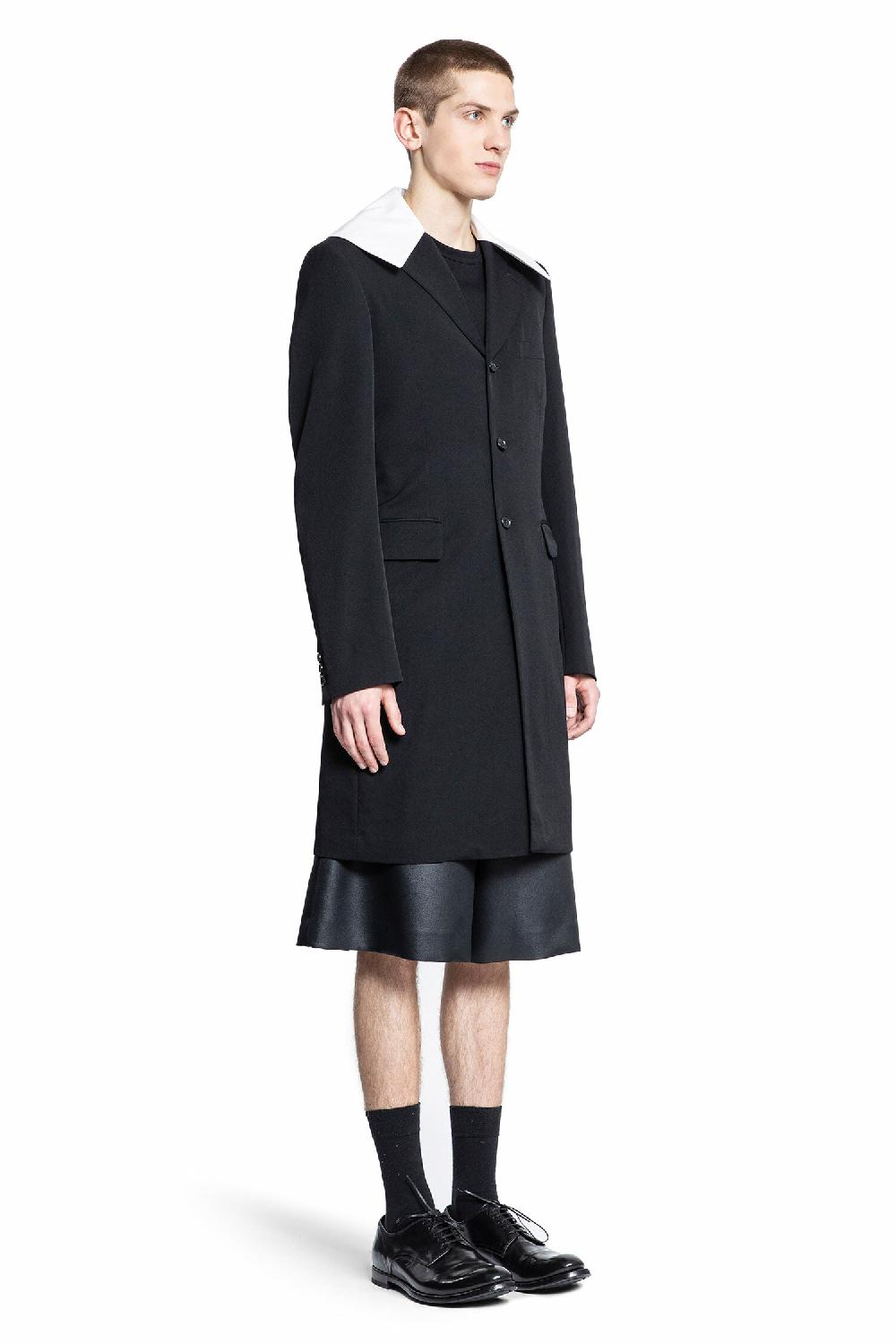 Antonioli COMME DES GARCONS HOMME PLUS MAN BLACK&WHITE COATS
