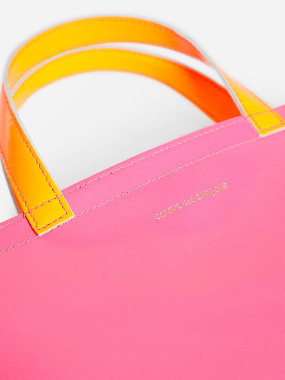 Antonioli COMME DES GARCONS WALLET UNISEX PINK TOTE BAGS