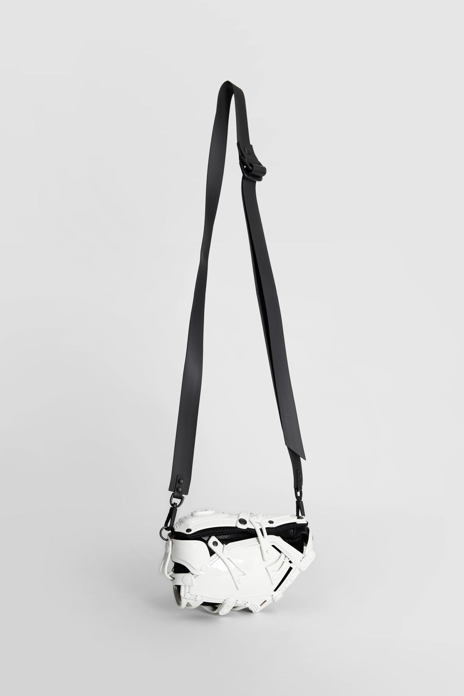 Antonioli INNERRAUM UNISEX BLACK&WHITE CROSSBODY BAGS