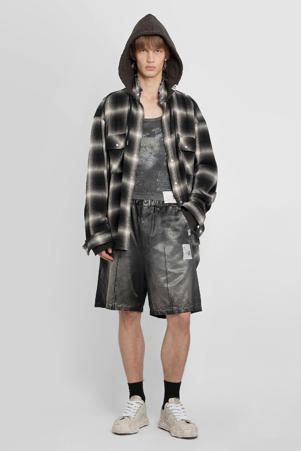 Antonioli MAISON MIHARA YASUHIRO MAN BLACK SHORTS & SKIRTS
