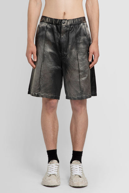 Antonioli MAISON MIHARA YASUHIRO MAN BLACK SHORTS & SKIRTS