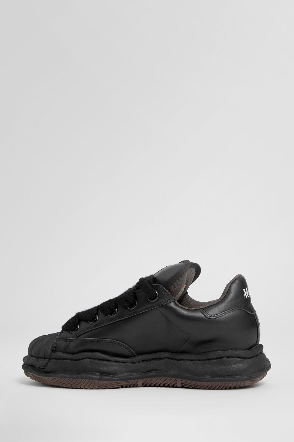 Antonioli MAISON MIHARA YASUHIRO MAN BLACK SNEAKERS