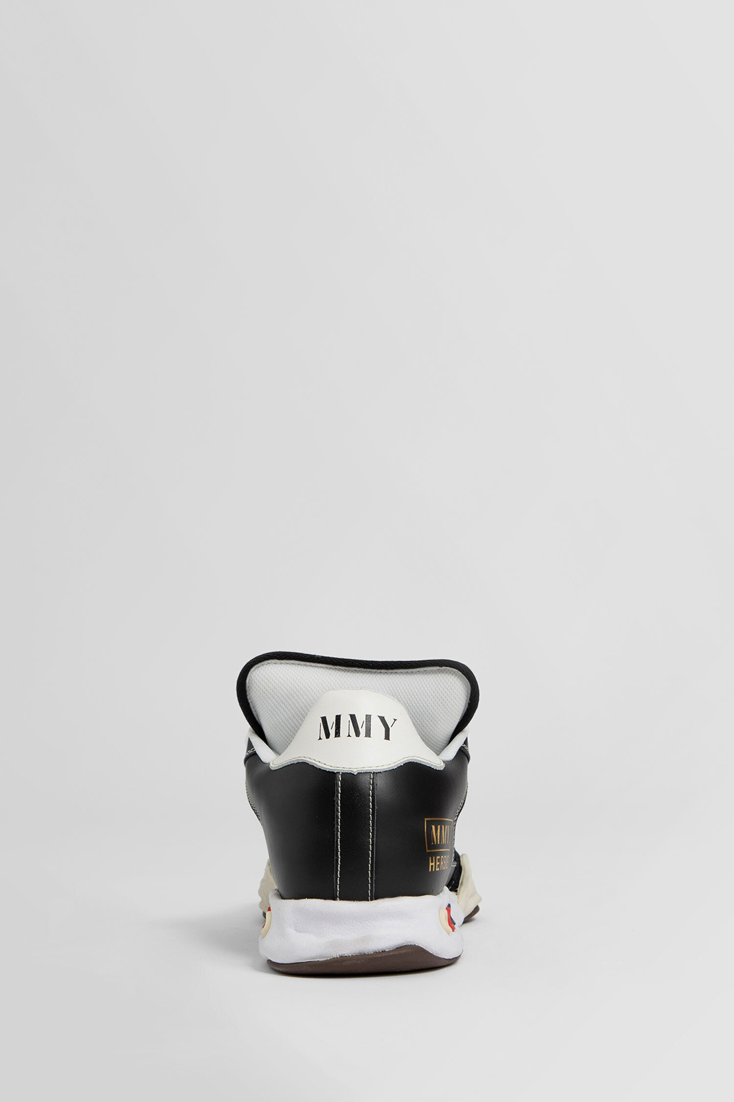 Antonioli MAISON MIHARA YASUHIRO MAN BLACK SNEAKERS