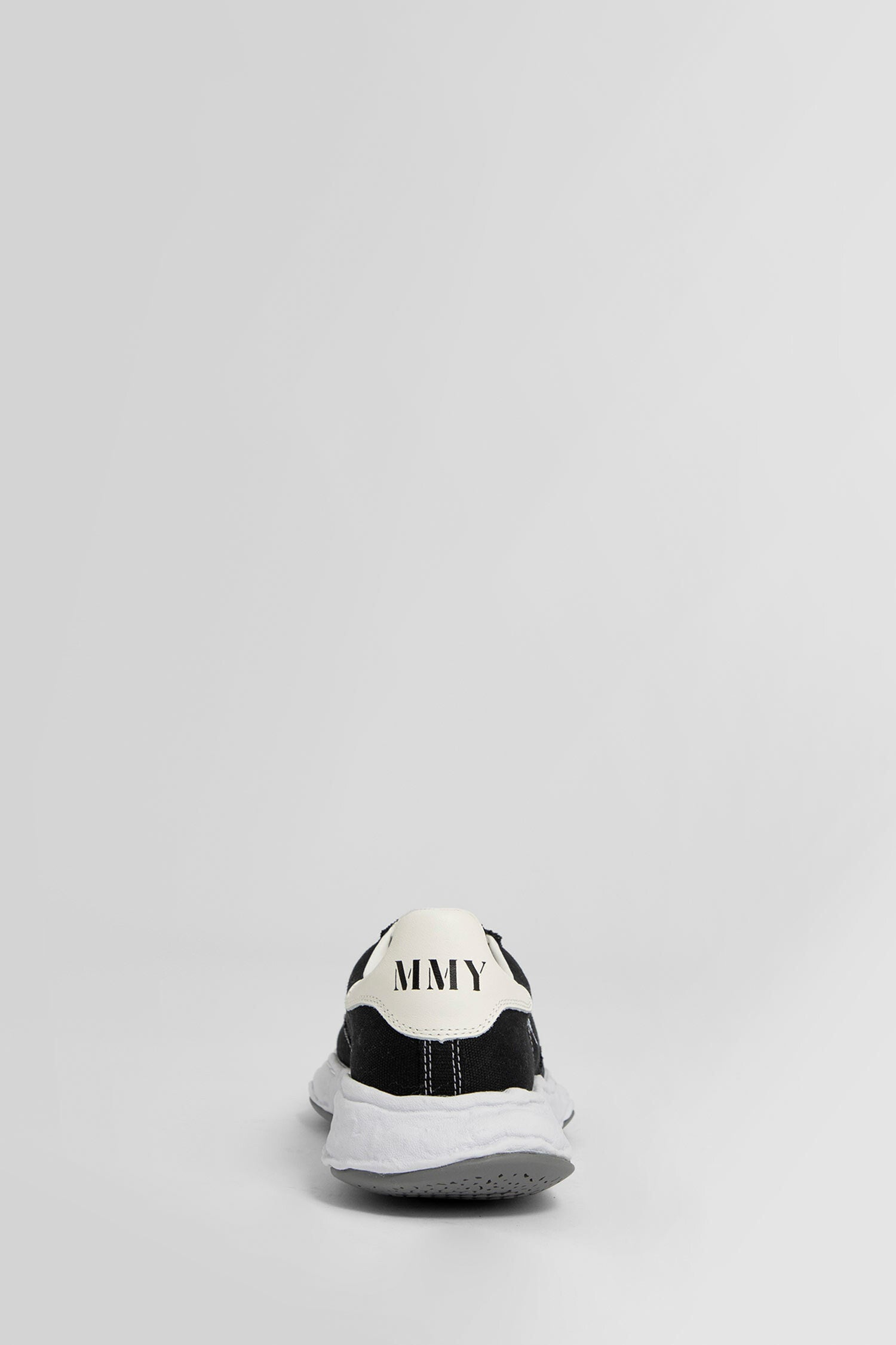 Antonioli MAISON MIHARA YASUHIRO MAN BLACK SNEAKERS