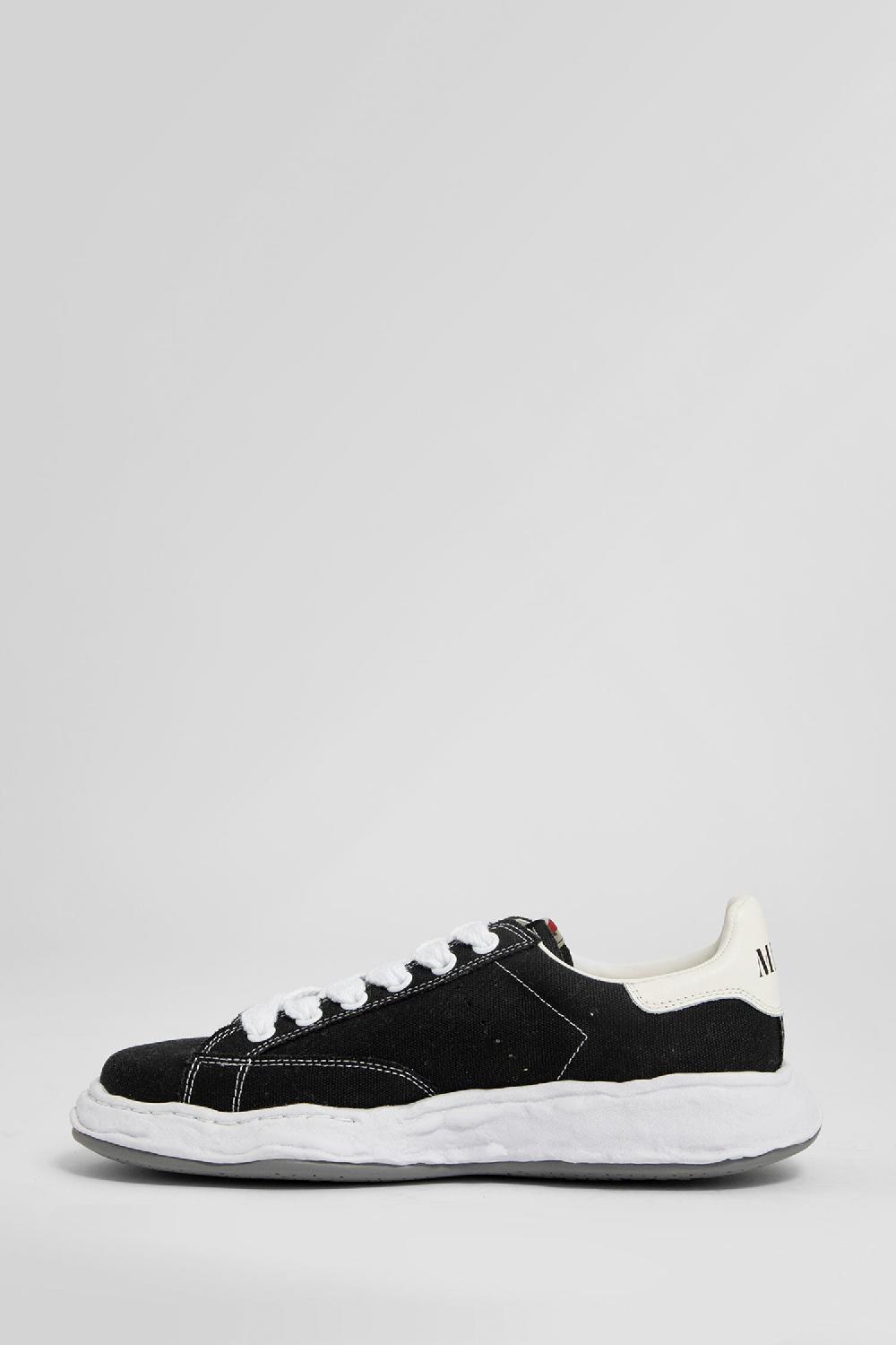 Antonioli MAISON MIHARA YASUHIRO MAN BLACK SNEAKERS