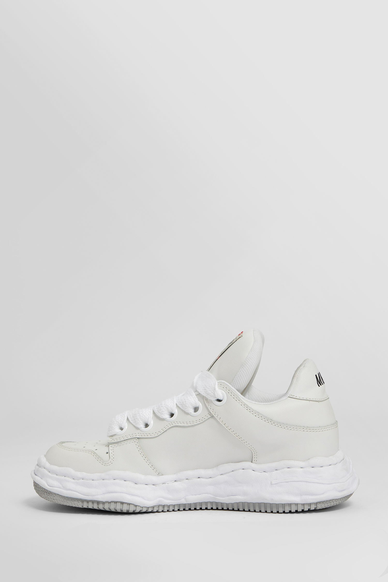 Antonioli MAISON MIHARA YASUHIRO MAN WHITE SNEAKERS