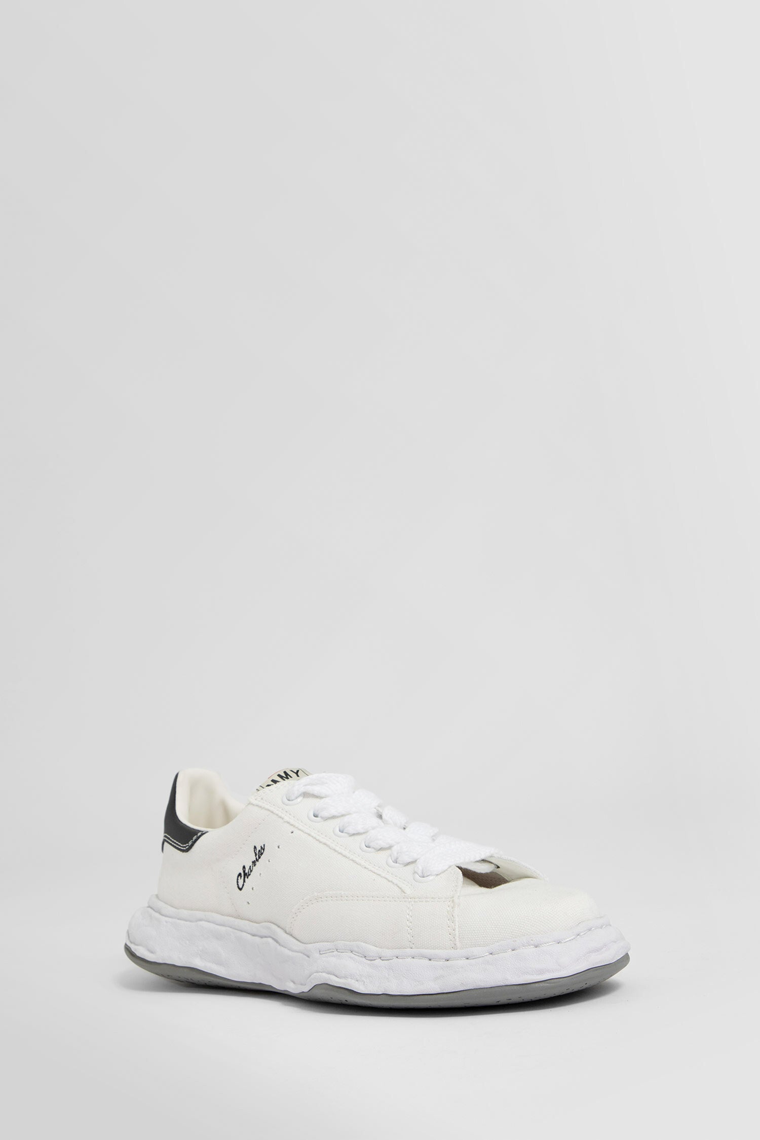 Antonioli MAISON MIHARA YASUHIRO MAN WHITE SNEAKERS