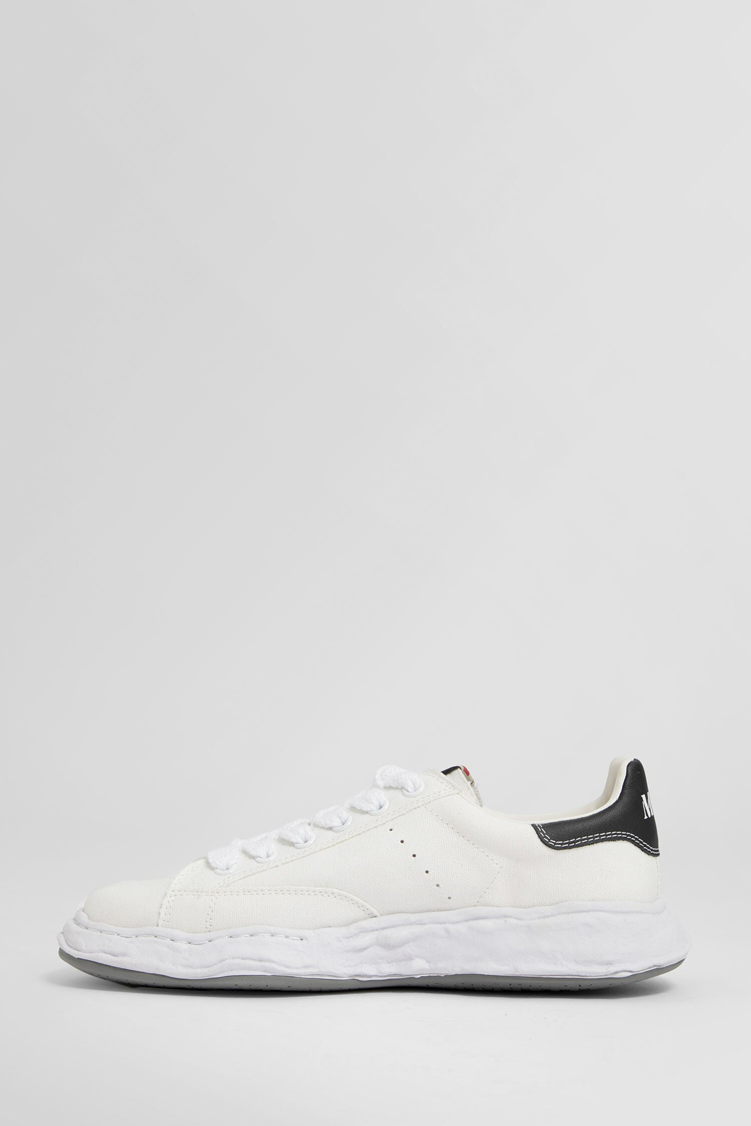 Antonioli MAISON MIHARA YASUHIRO MAN WHITE SNEAKERS