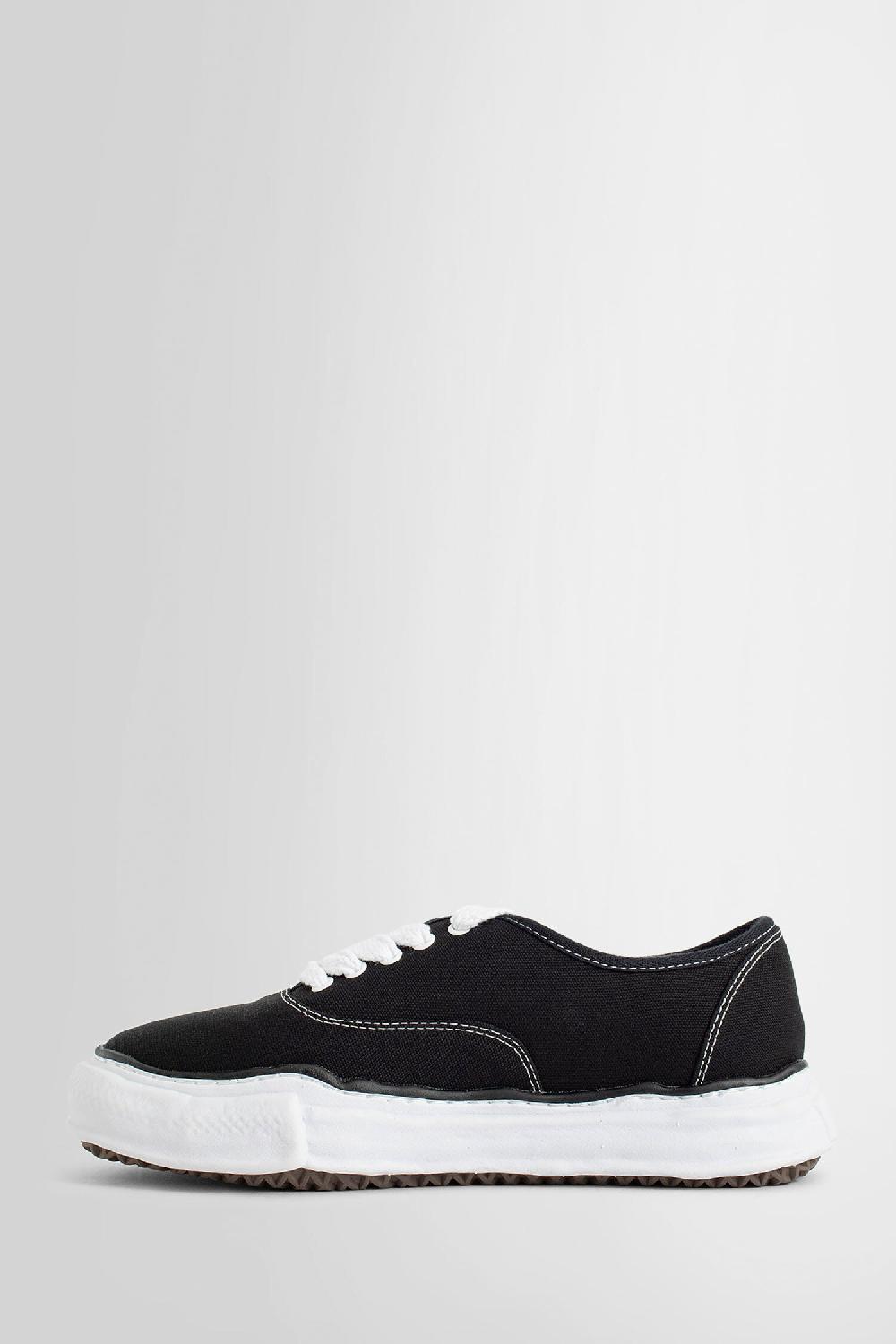 Antonioli MAISON MIHARA YASUHIRO UNISEX BLACK SNEAKERS