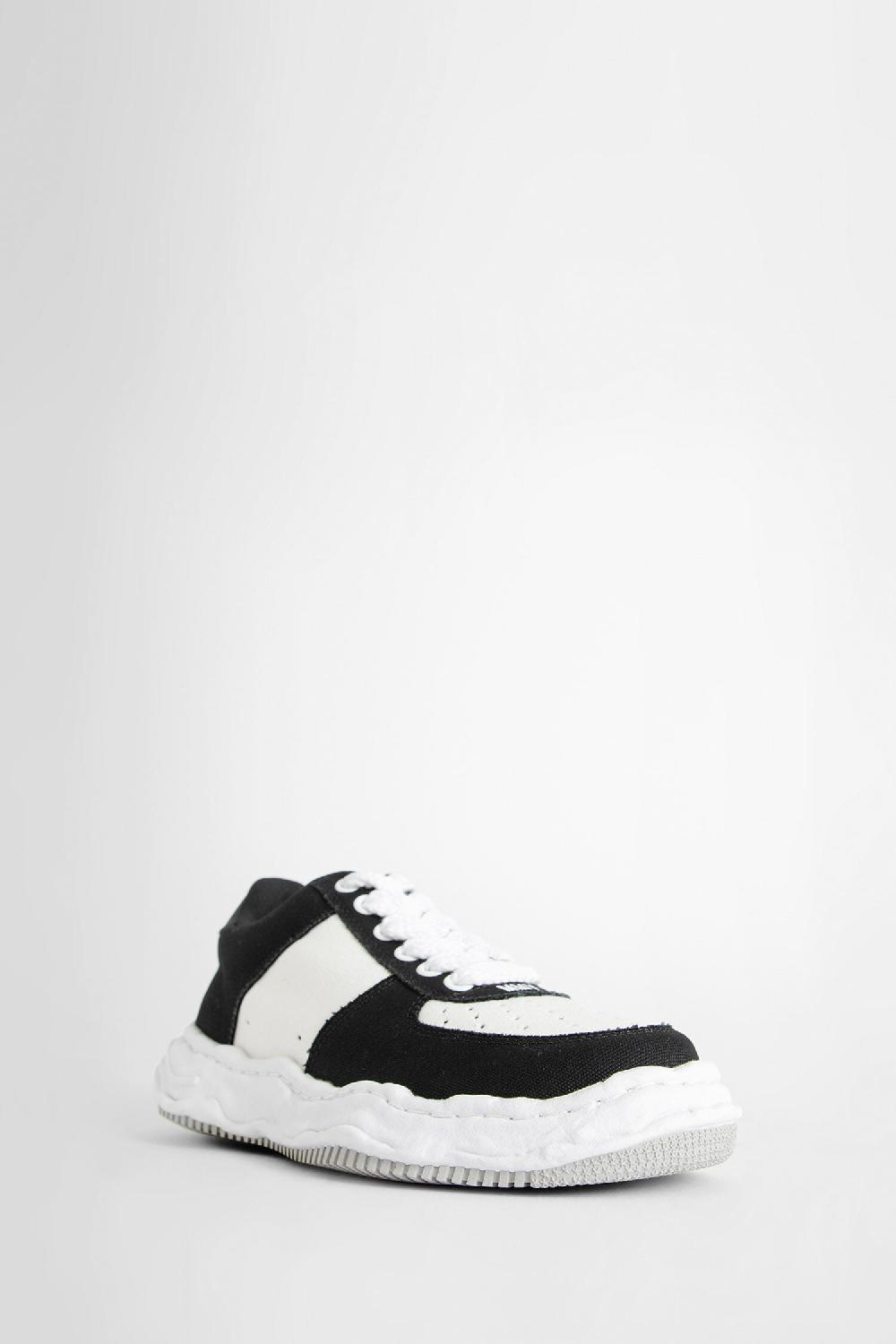 Antonioli MAISON MIHARA YASUHIRO UNISEX BLACK&WHITE SNEAKERS