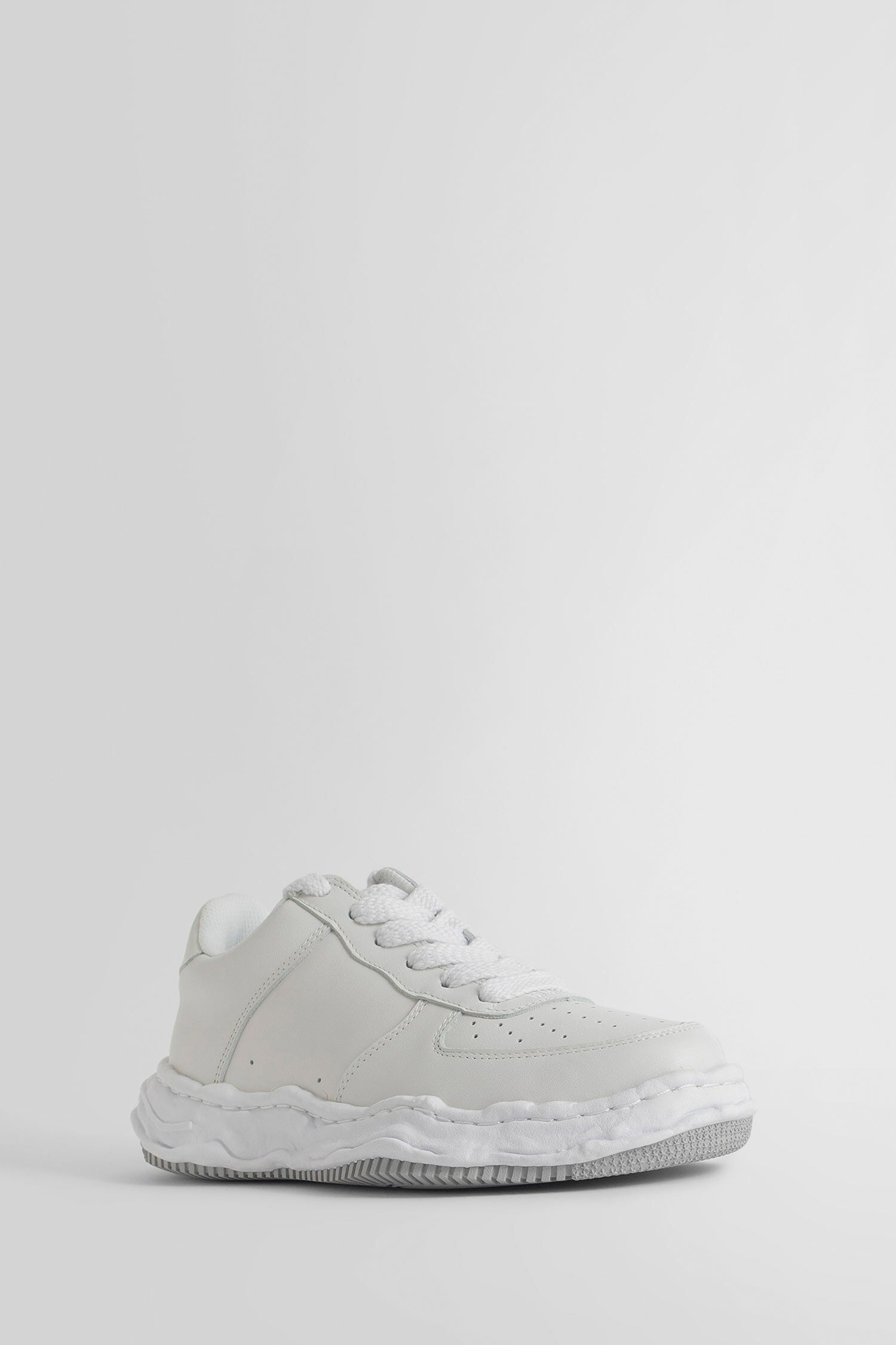 Antonioli MAISON MIHARA YASUHIRO UNISEX WHITE SNEAKERS