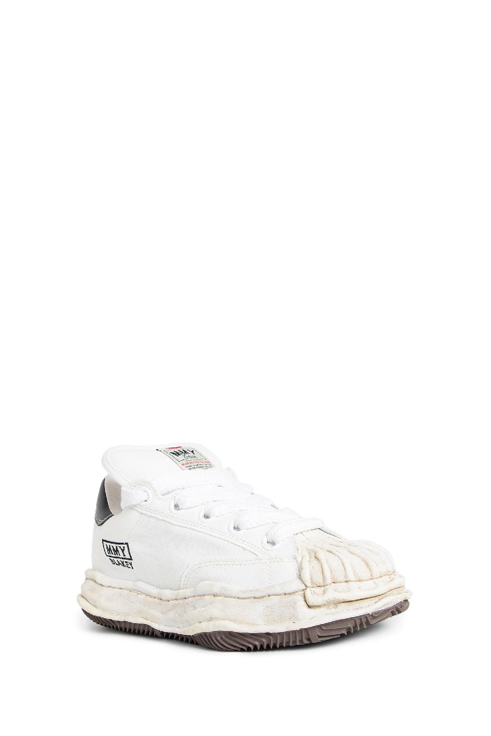 Antonioli MAISON MIHARA YASUHIRO UNISEX WHITE SNEAKERS