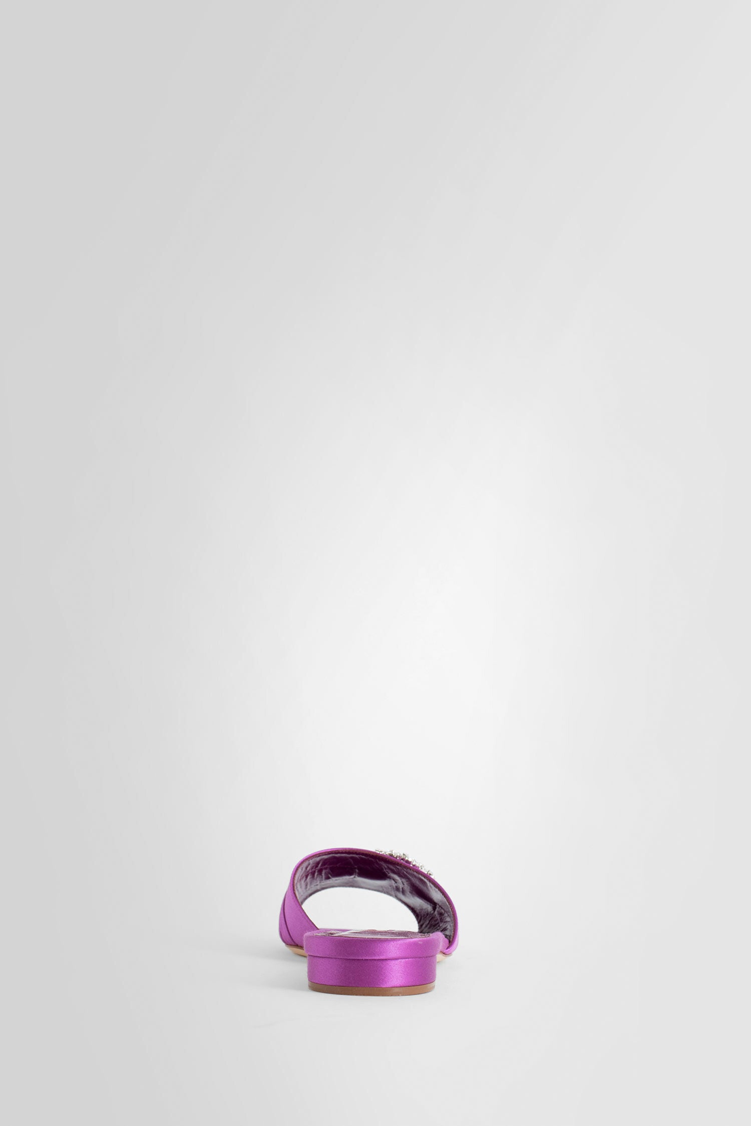 Antonioli MANOLO BLAHNIK WOMAN PURPLE SANDALS & SLIDES