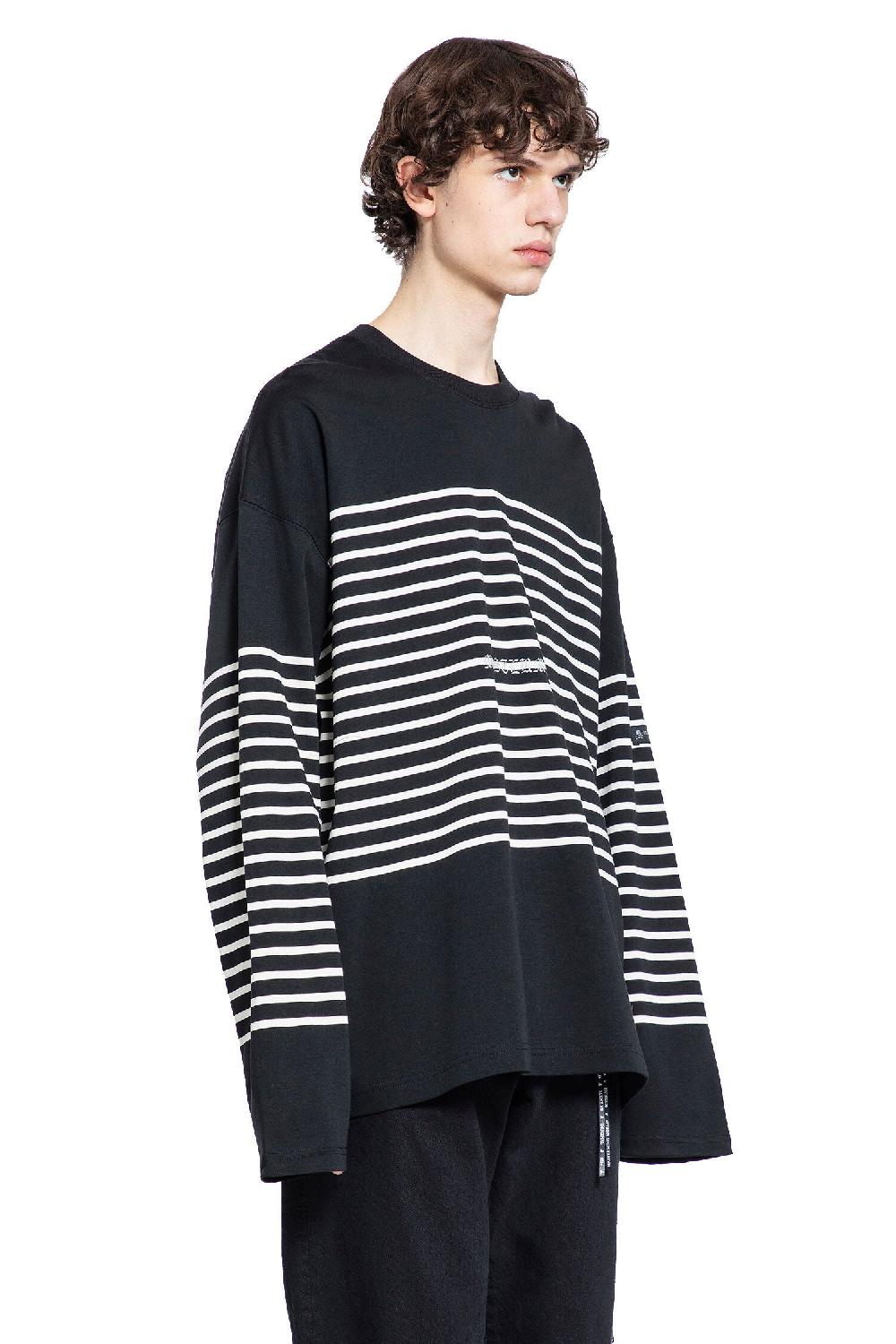 Antonioli MASTERMIND WORLD MAN BLACK&WHITE T-SHIRTS & TANK TOPS