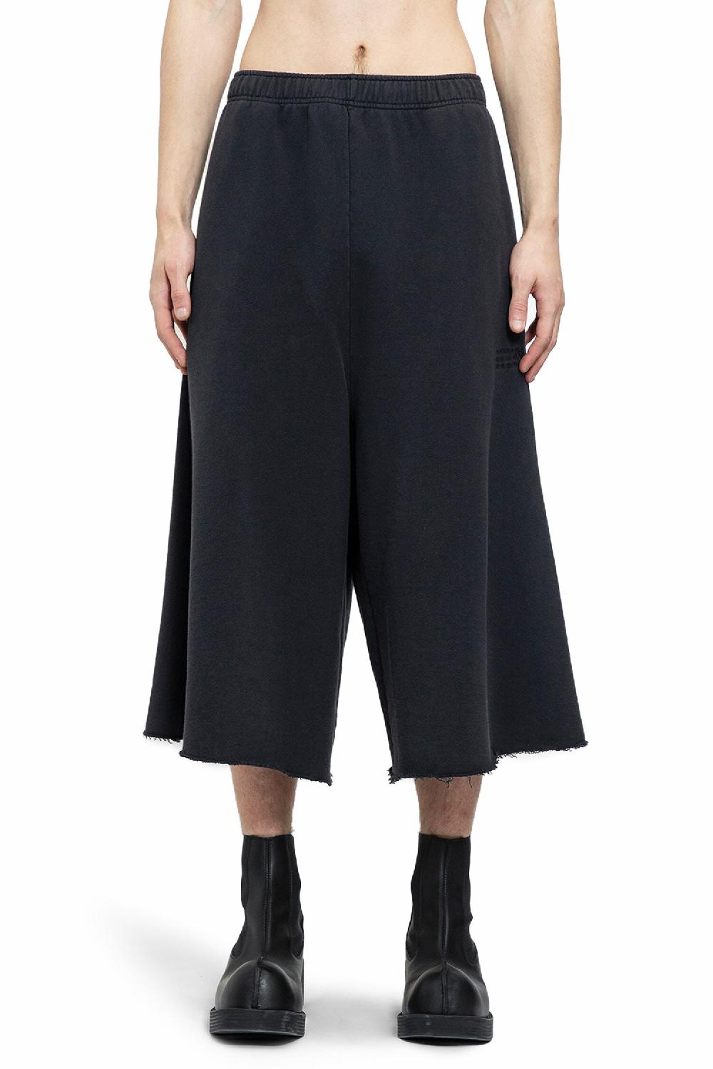 Antonioli MM6 MAISON MARGIELA MAN BLACK SHORTS & SKIRTS