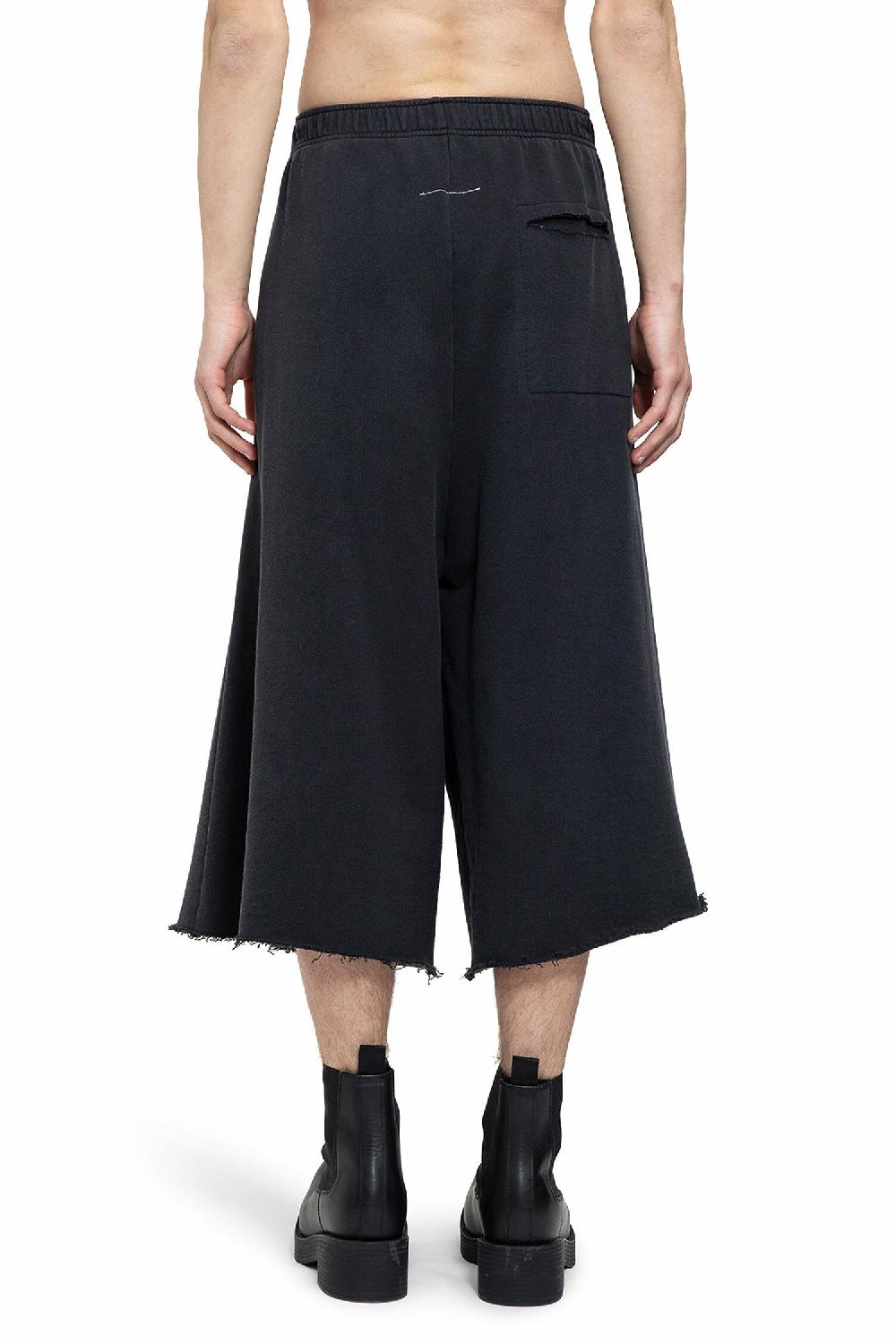 Antonioli MM6 MAISON MARGIELA MAN BLACK SHORTS & SKIRTS