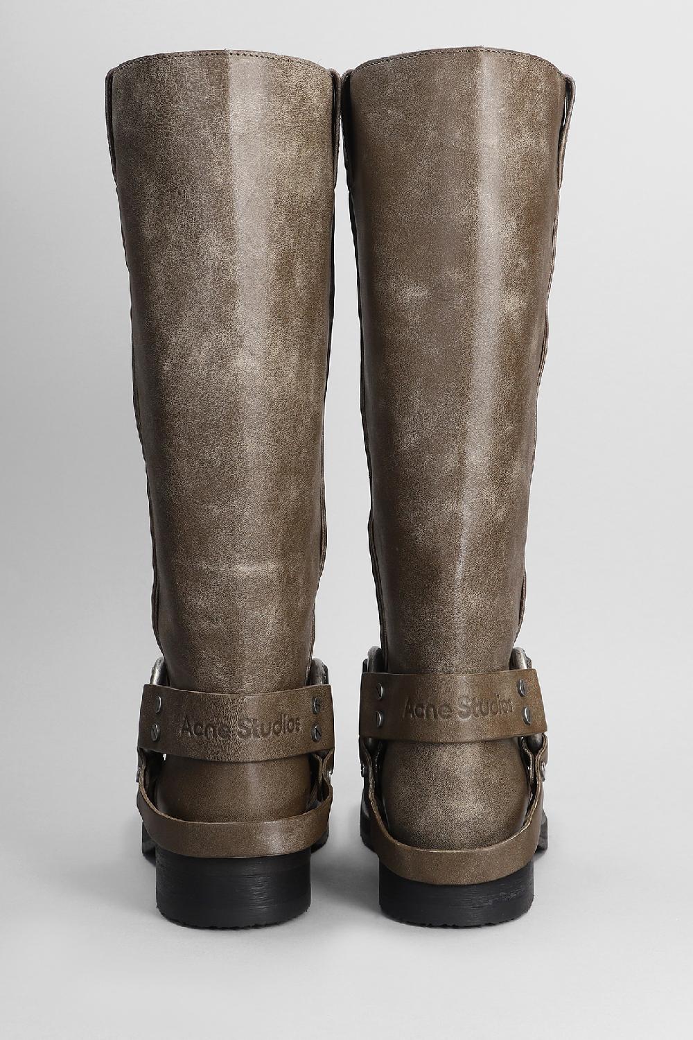 Deliberti Acne Studios Stivali Tacco Basso In Pelle Marrone Cod. 402629 - Deliberti The Luxury Shopping