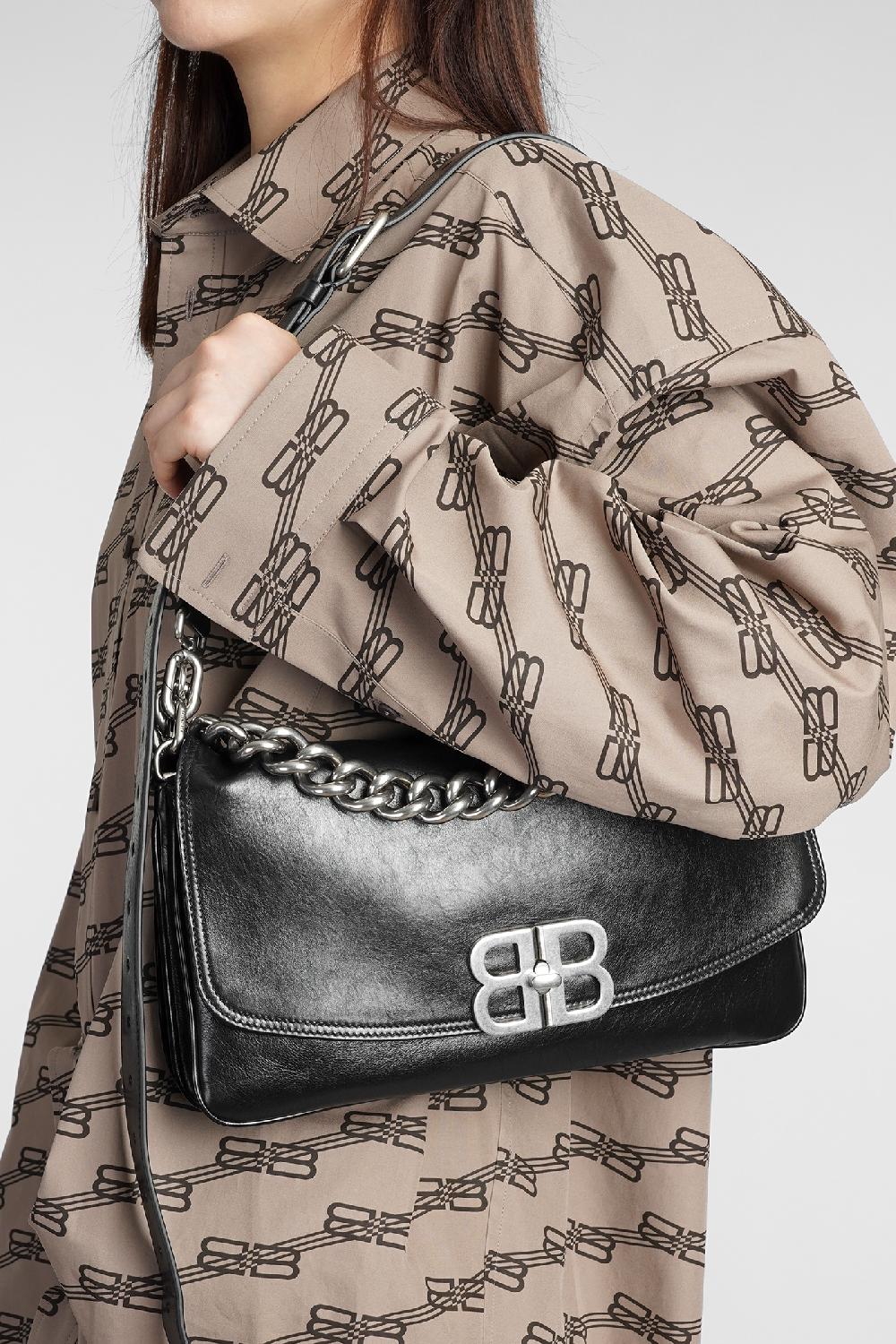 Deliberti Balenciaga Borsa A Spalla Bb Soft Flap M In Pelle Nera Cod. 383685 - Deliberti The Luxury Shopping