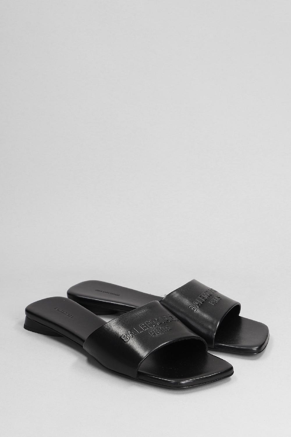 Deliberti Balenciaga Sandali Flats Dutyfree Sandal In Pelle Nera Cod. 398343 - Deliberti The Luxury Shopping