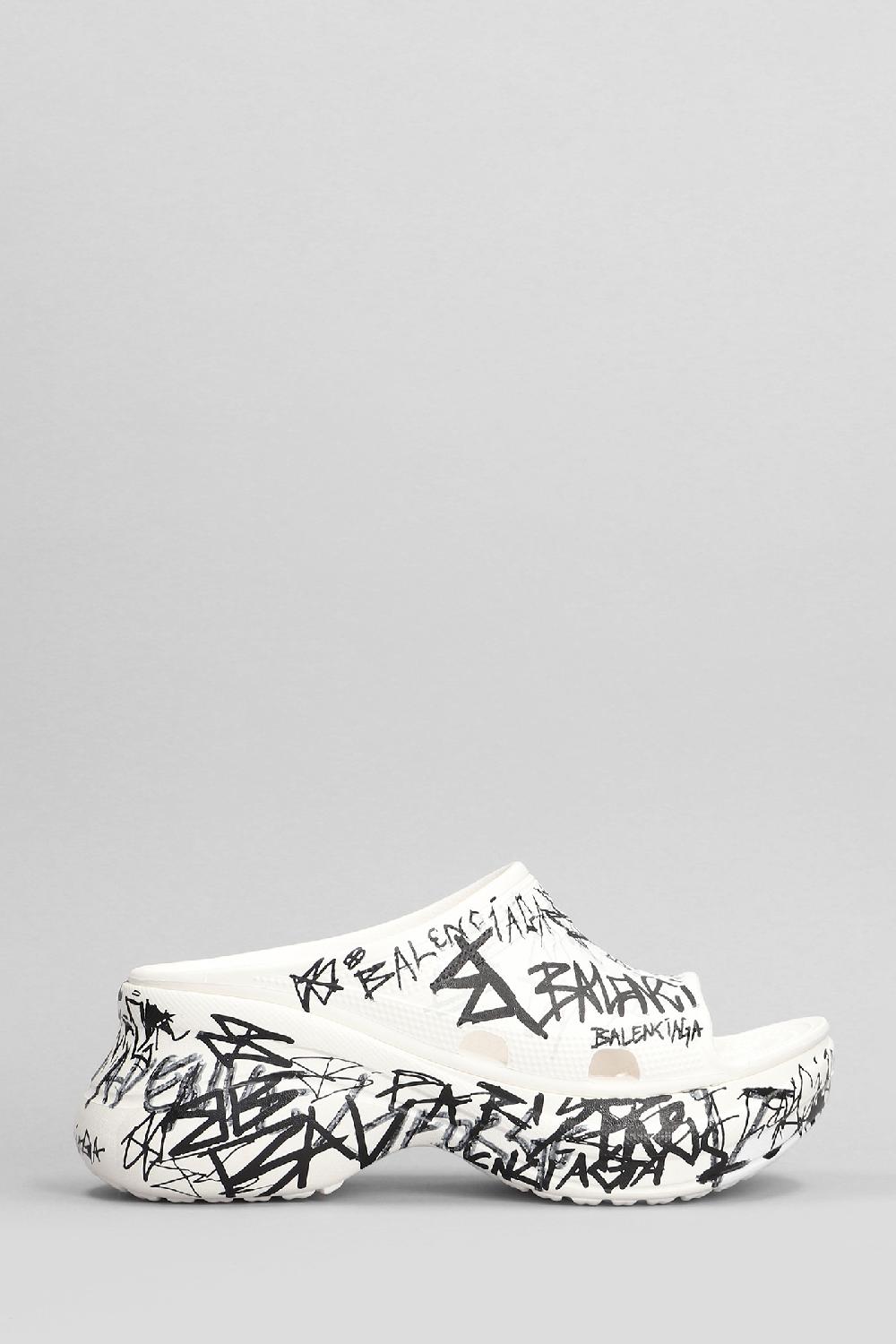 Deliberti Balenciaga Slipper-mule pool crocs in gomma bianca cod. 401240 - Deliberti The Luxury Shopping