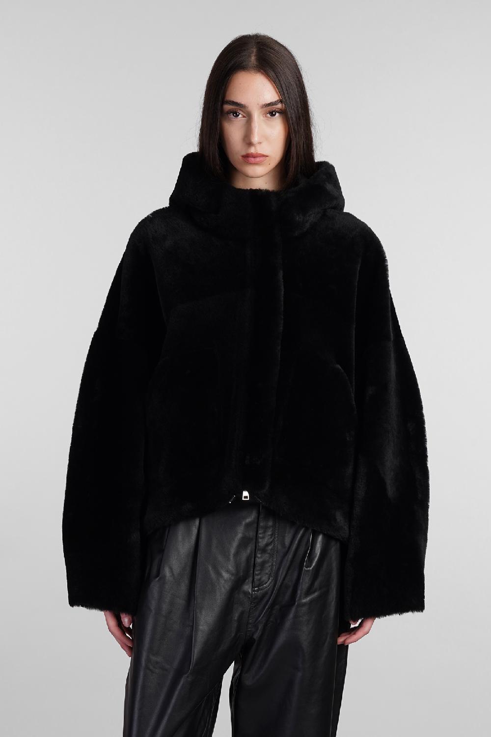 Deliberti Blancha Pelliccia in pelle nera cod. 407904 - Deliberti The Luxury Shopping