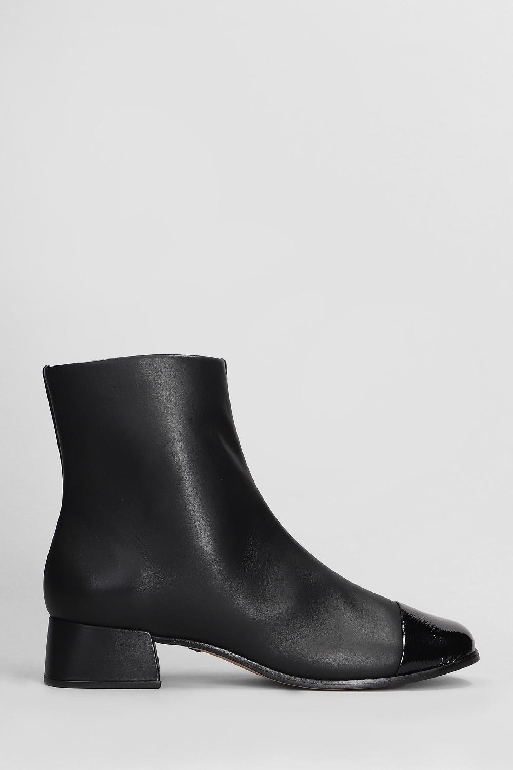 Deliberti Carrano Tronchetti tacco alto in vernice nera cod. 407024 - Deliberti The Luxury Shopping