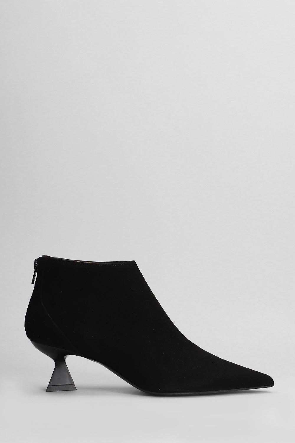 Deliberti Festa Tronchetti tacco alto esta in camoscio nero cod. 402861 - Deliberti The Luxury Shopping
