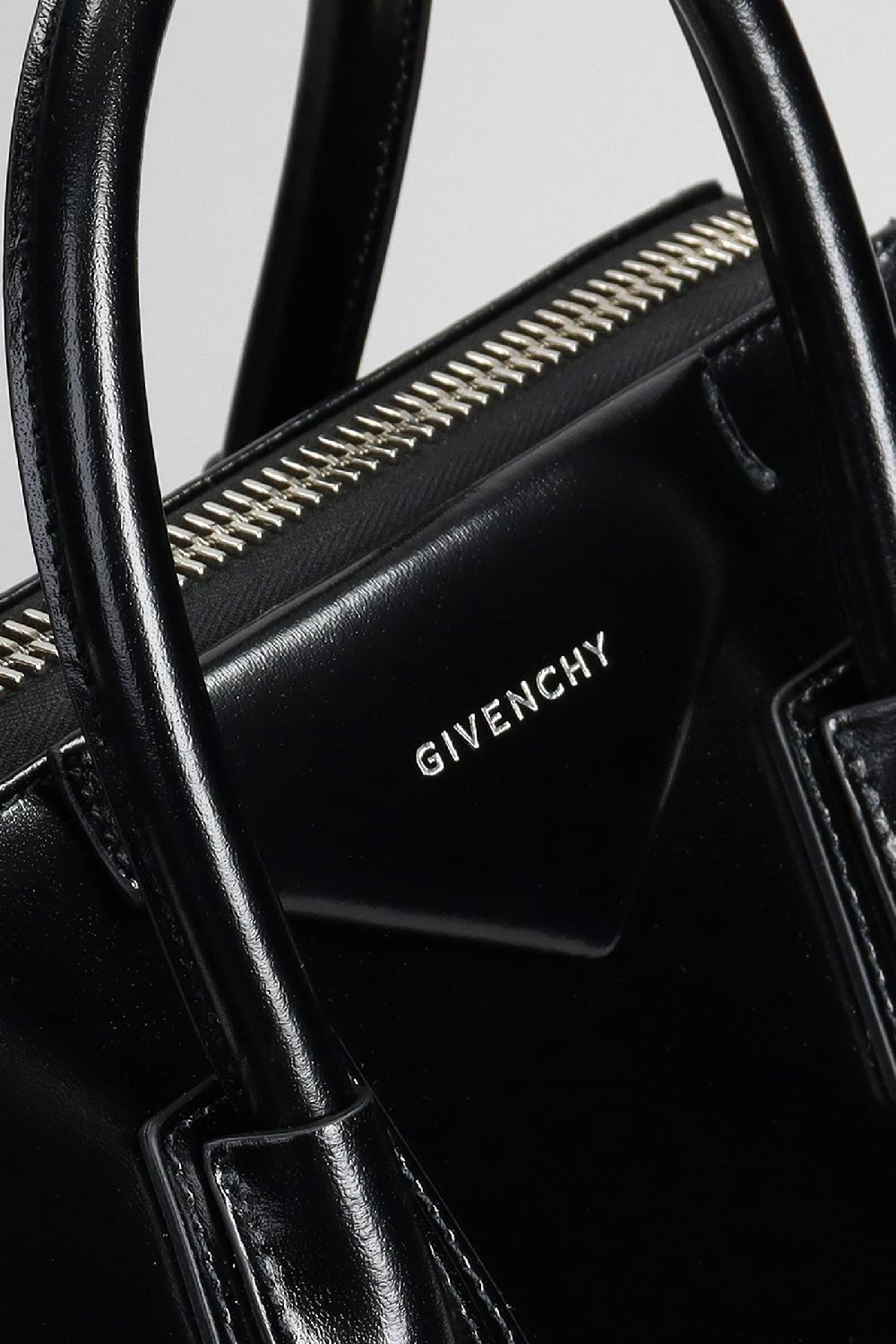 Deliberti Givenchy Borsa A Spalla Antigona Small In Pelle Nera Cod. 381131 - Deliberti The Luxury Shopping