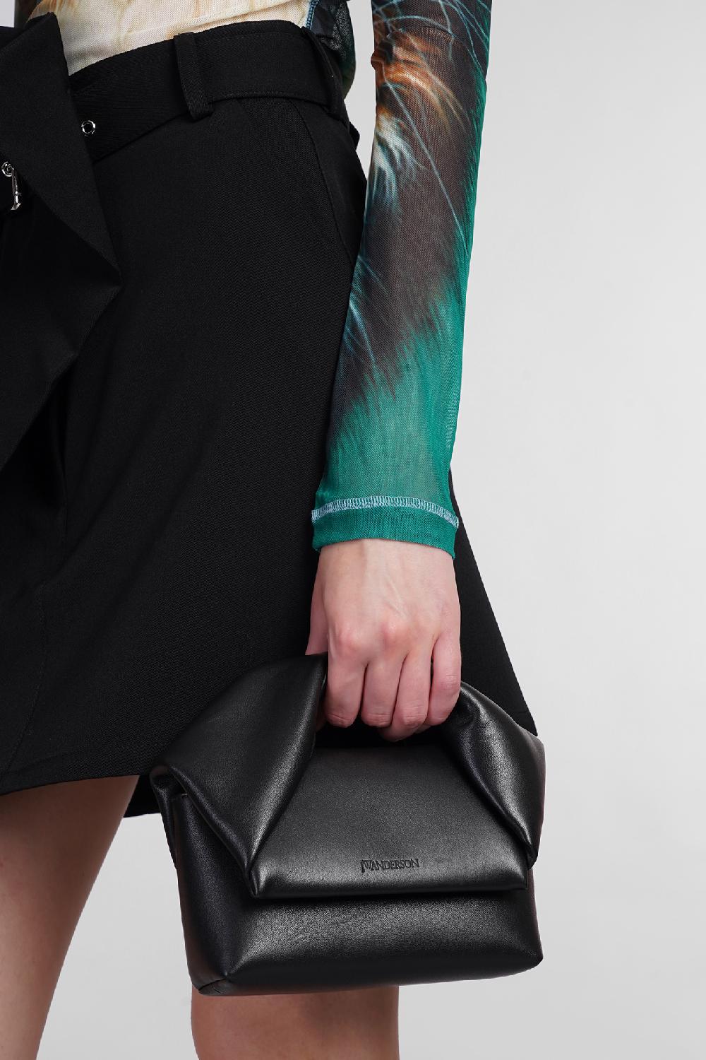 Deliberti JW Anderson Borsa A Spalla Twisted In Pelle Nera Cod. 402561 - Deliberti The Luxury Shopping