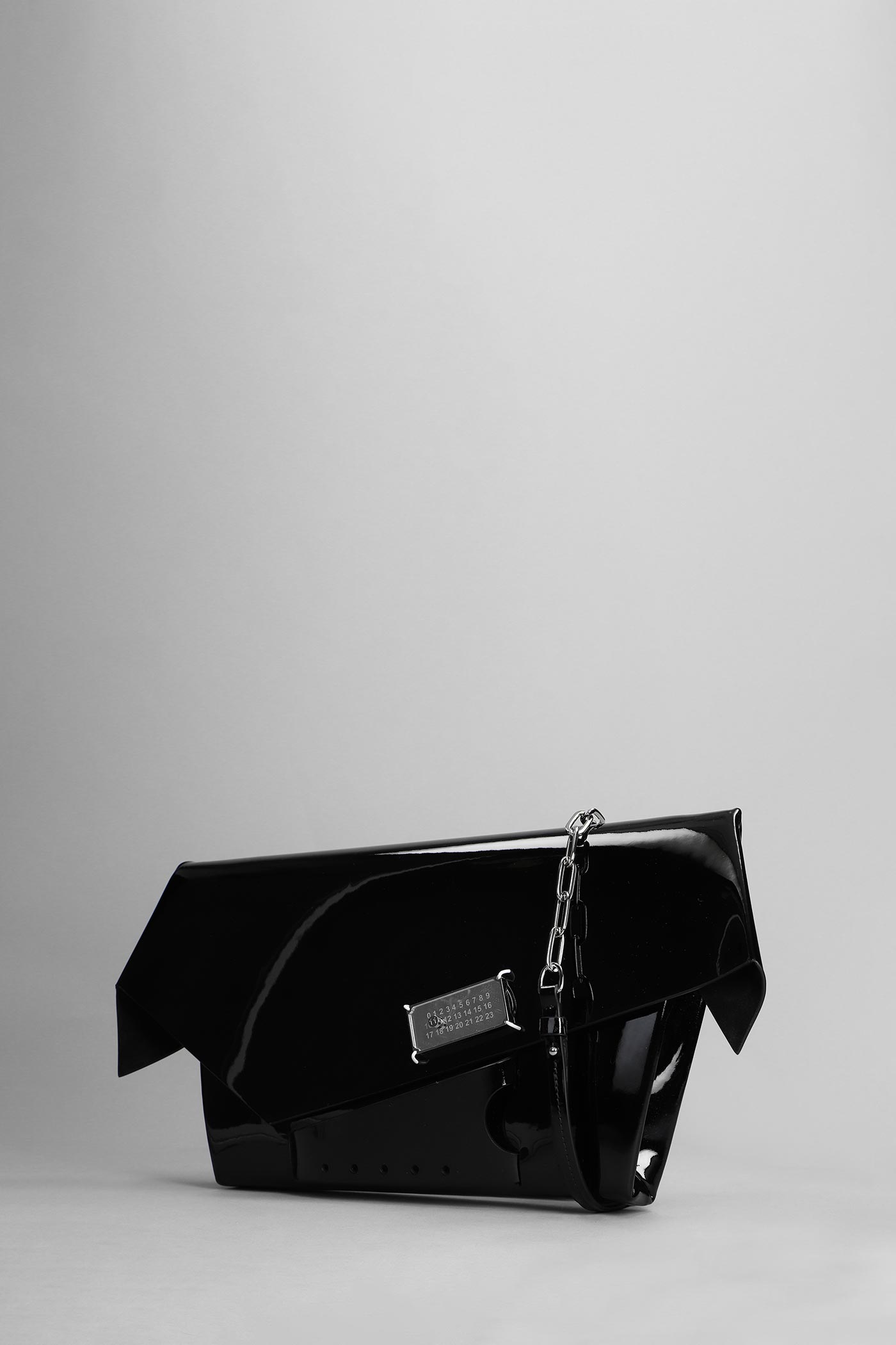 Deliberti Maison Margiela Borsa A Spalla Snatched Big In Vernice Nera Cod. 358263 - Deliberti The Luxury Shopping