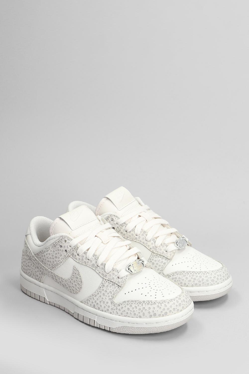 Deliberti Nike Sneakers Dunk Low Prm In Pelle Bianca Cod. 408299 - Deliberti The Luxury Shopping