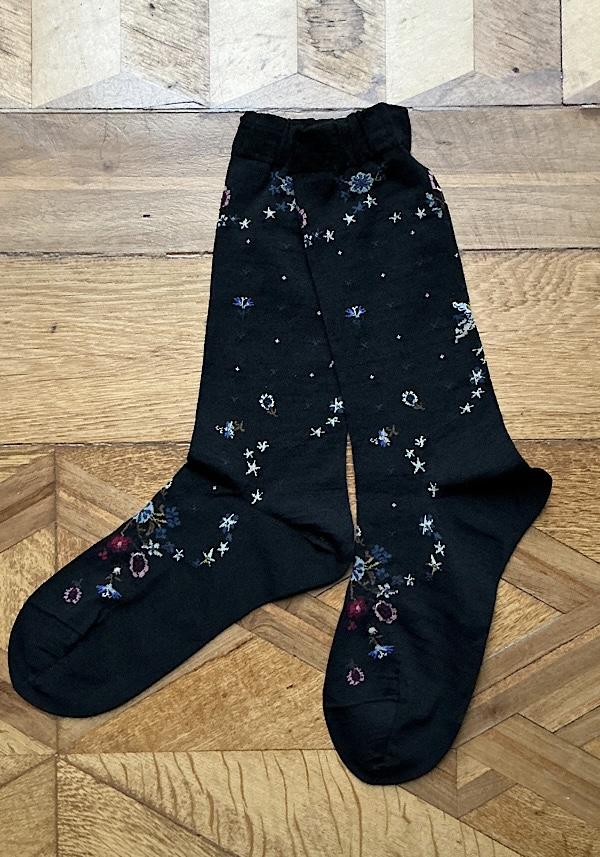 Rose & Lini ANTIPAST WOOL “HELLO ANGEL” KT-170S SOCKS BLACK