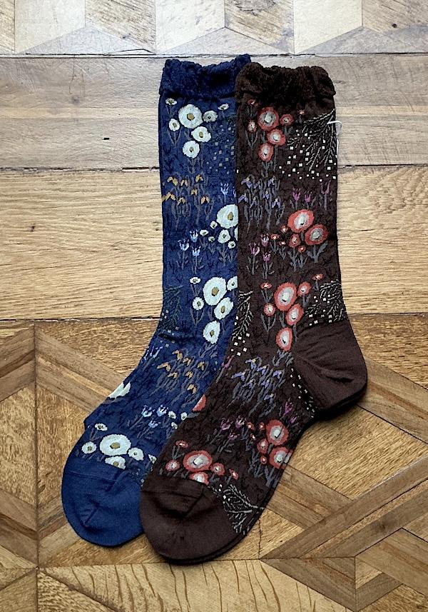 Rose & Lini ANTIPAST WOOL “WINTER GARDEN” AM-789 SOCKS BROWN