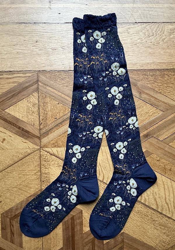 Rose & Lini ANTIPAST WOOL “WINTER GARDEN” AM-789HS LONG SOCKS BLUE