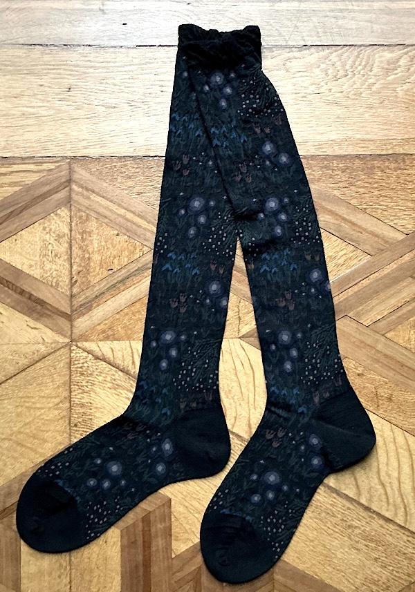 Rose & Lini ANTIPAST WOOL “WINTER GARDEN” AM-789HS LONG SOCKS BLACK