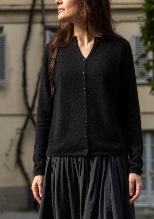 Rose & Lini APUNTOB SILK & CASHMERE “CARDIGAN 1892” BLACK