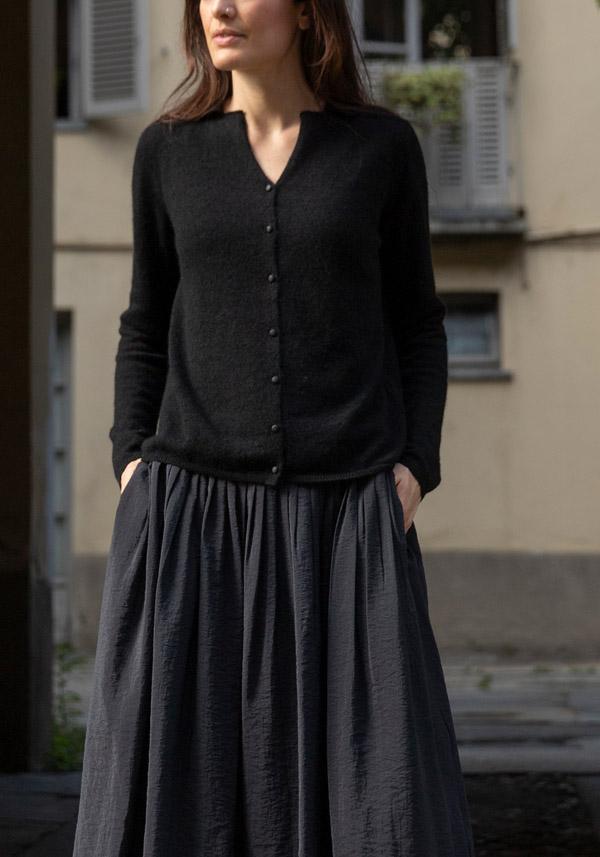 Rose & Lini APUNTOB SILK & CASHMERE “CARDIGAN 1892” BLACK