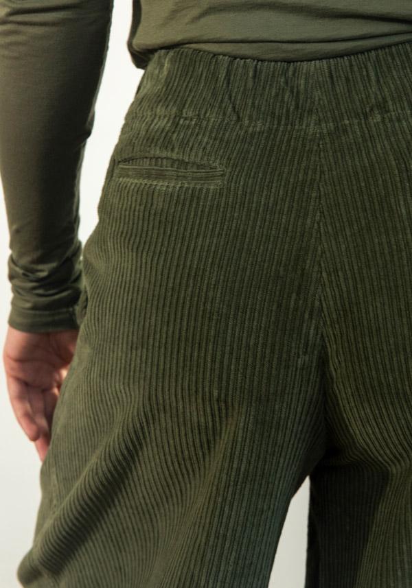 Rose & Lini BARBARA TANI “PANTS 465 V03” CORDUROY MILITARY