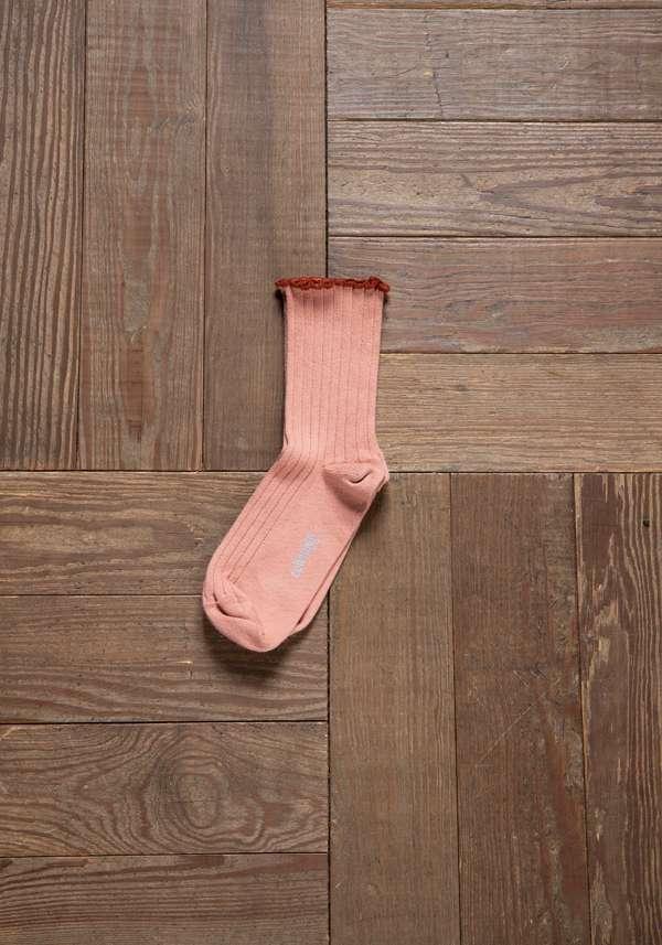 Rose & Lini COLLEGIEN “DELPHINE” RIBBED SOCKS BOIS DE ROSE