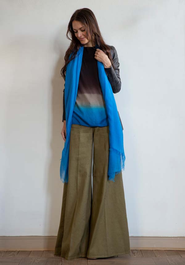 Rose & Lini MIRROR IN THE SKY CASHMERE “SOUFFLE PLAIN SHAWL” FAIENCE